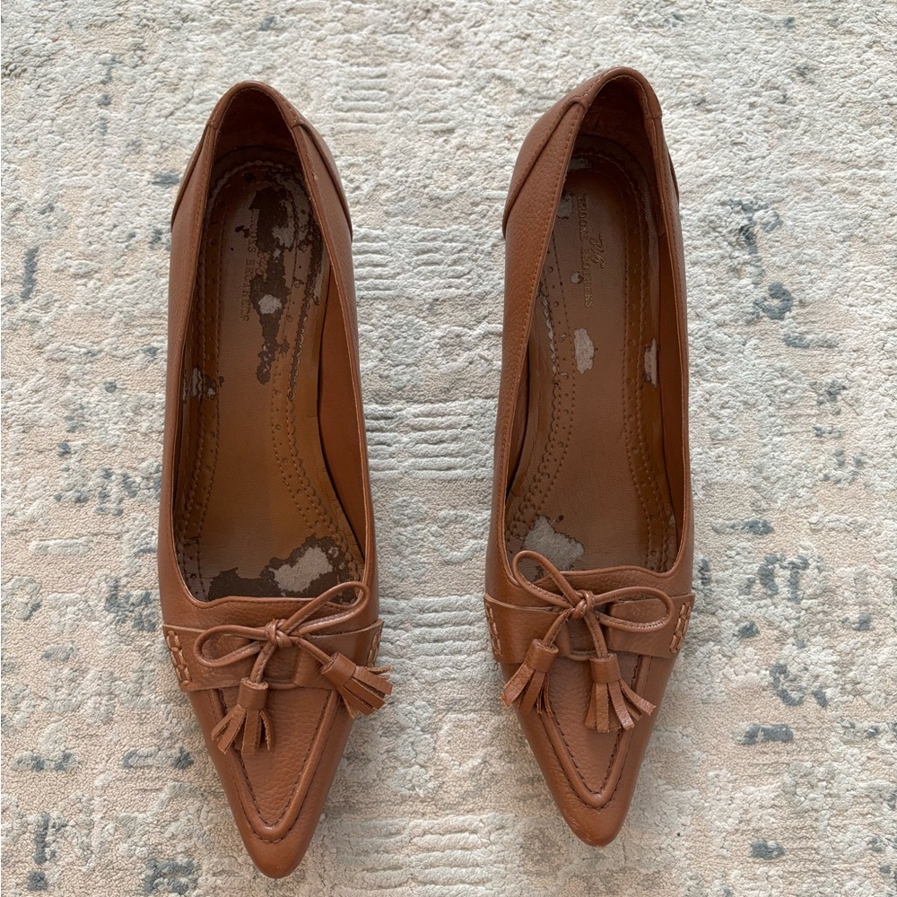 Brown Pointed Toe Tassel Flats